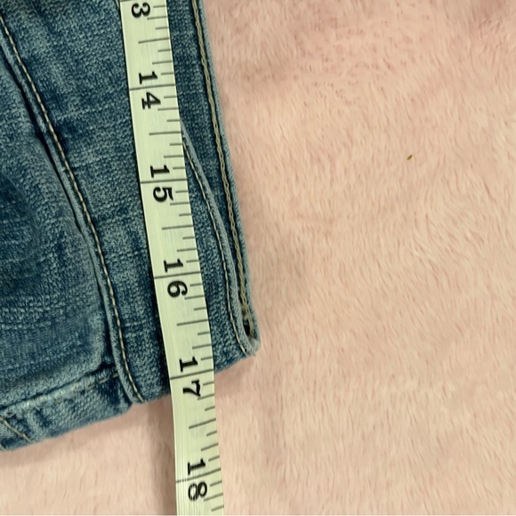 Lee Riders - Picture 3 of 5